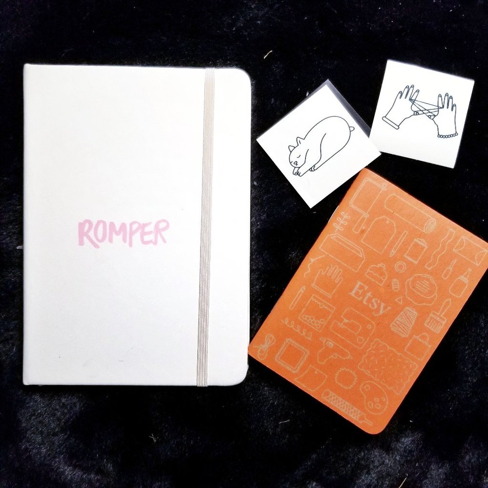 2 Notebooks and 2 Tattoo Sticker